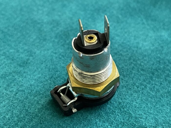 Lucas 2 PIN socket - Image 4