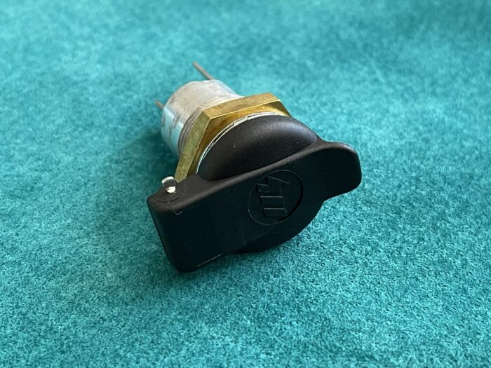Lucas 2 PIN socket - Image 2