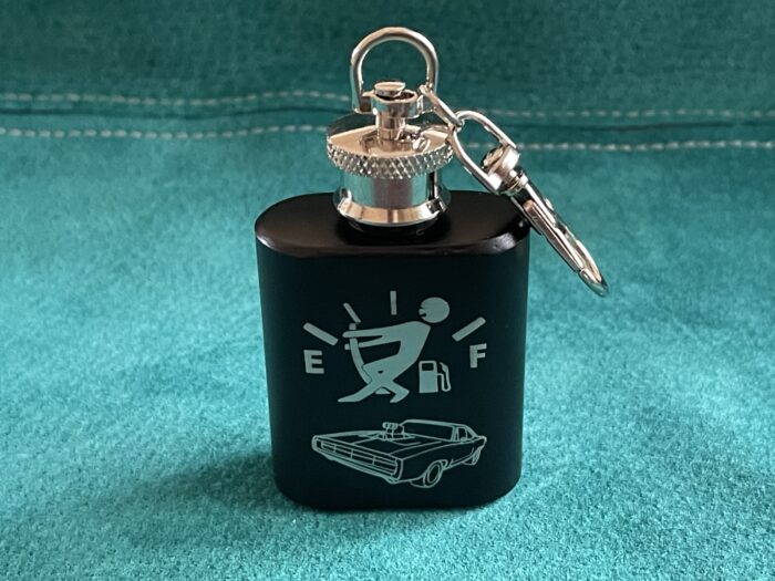 Lasergraveeringuga roostevabast HIP FLASK 30ml./võtmehoidja - Image 4
