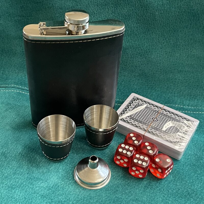 Kinkekomplekt 240ml. taskupläsku+pitsid+t​äringud+kaardid