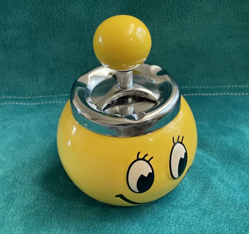 Keraamiline tuhatoos "EMOTICON"