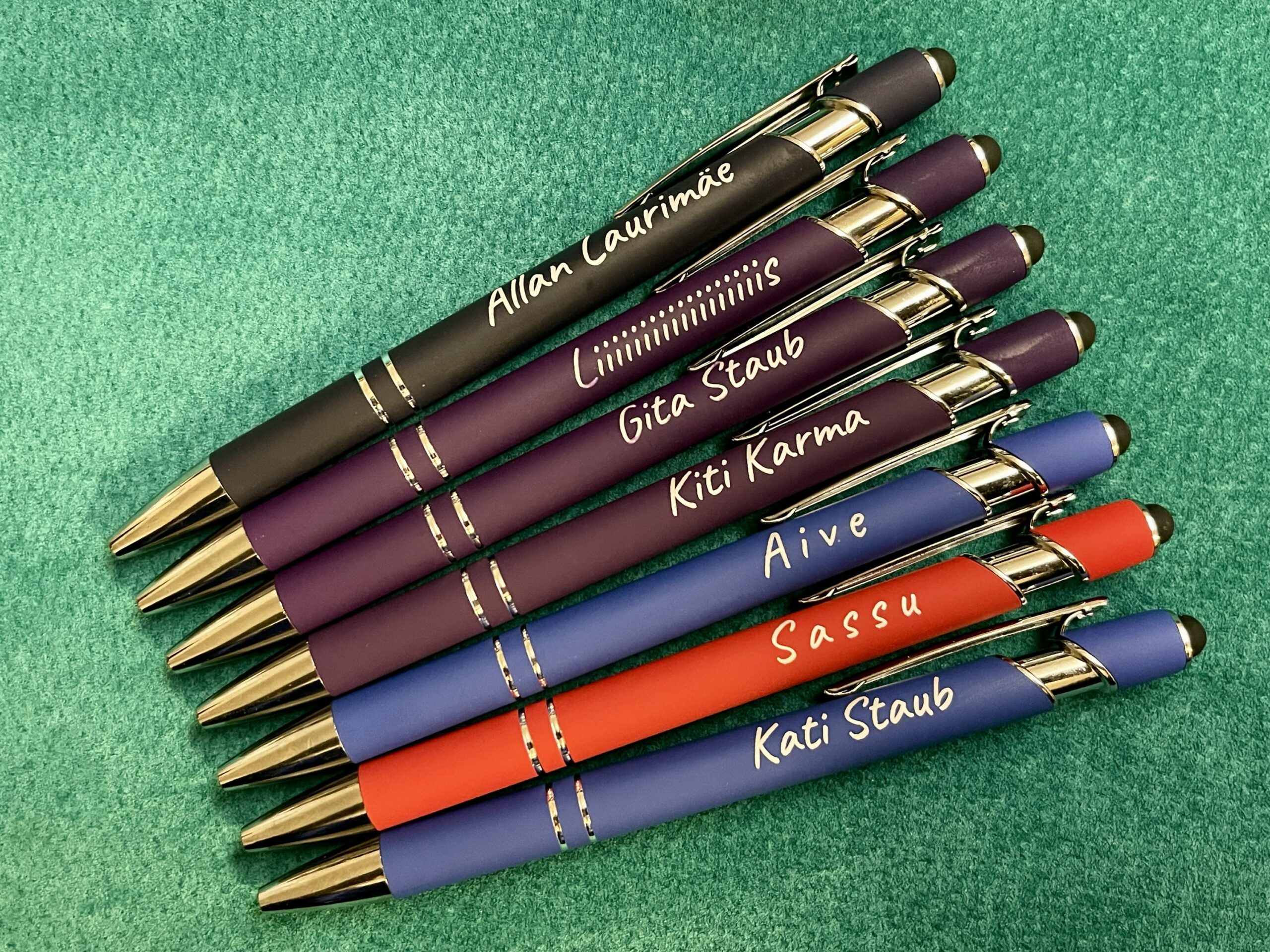 Mõnusalt siidise soft grip pinnaga nutiotsaga pastakas - Image 13