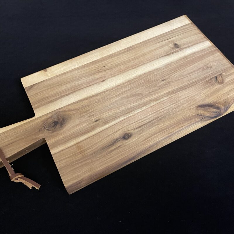 Akaatsiapuust snäkialus / lõikelaud 35 x 18 x 1 cm