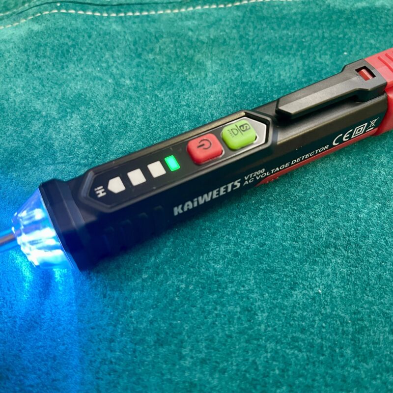 Kontaktivaba pingetester 12V-1000V, taskulamp