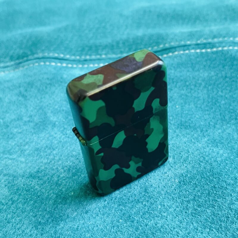 ZIPPO stiilis metallkorpusega välgumihkel / tulemasin metallist kinkekarbis